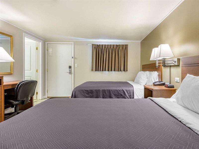 Econo Lodge Bellefonte I-99 Eksteriør billede
