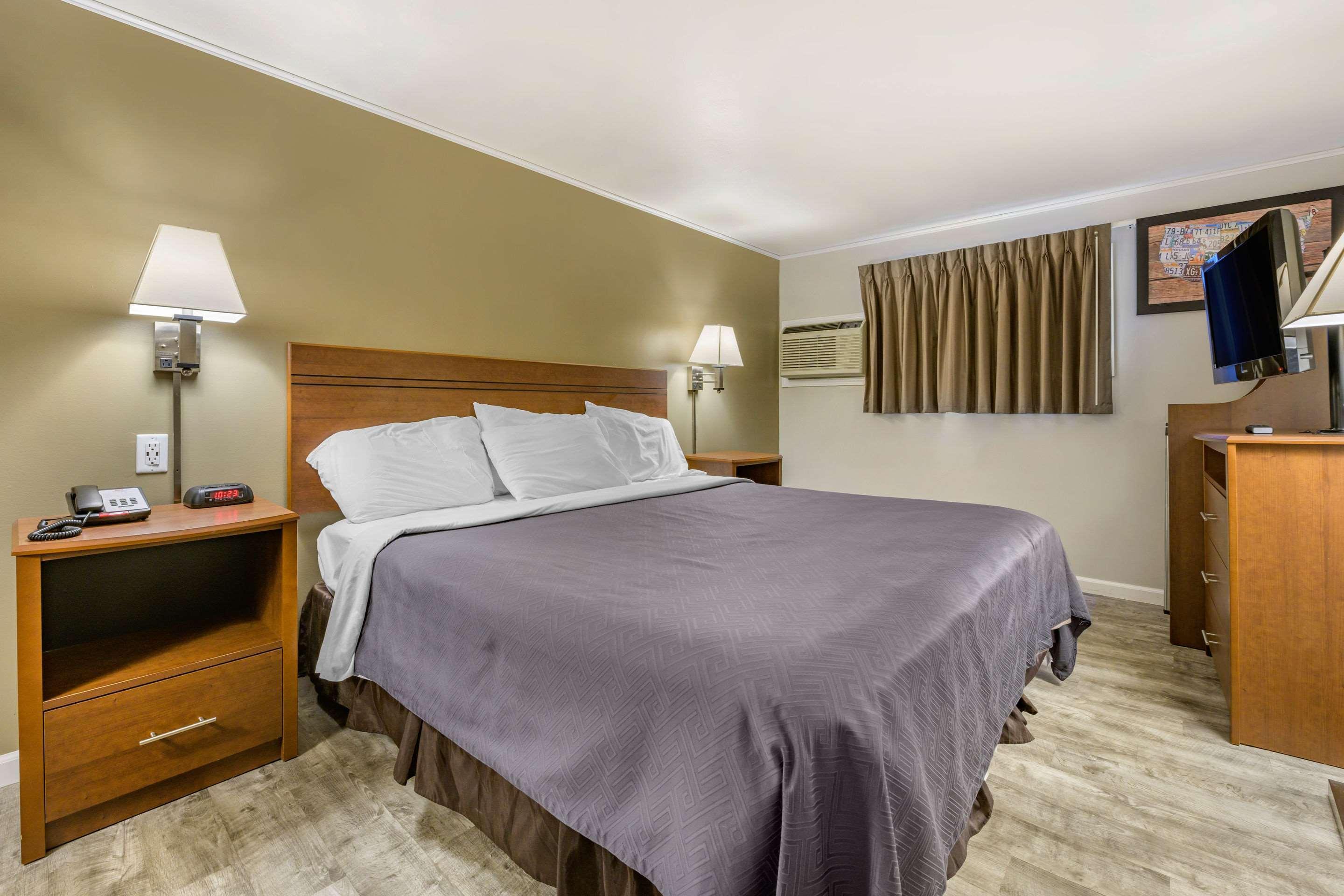Econo Lodge Bellefonte I-99 Eksteriør billede