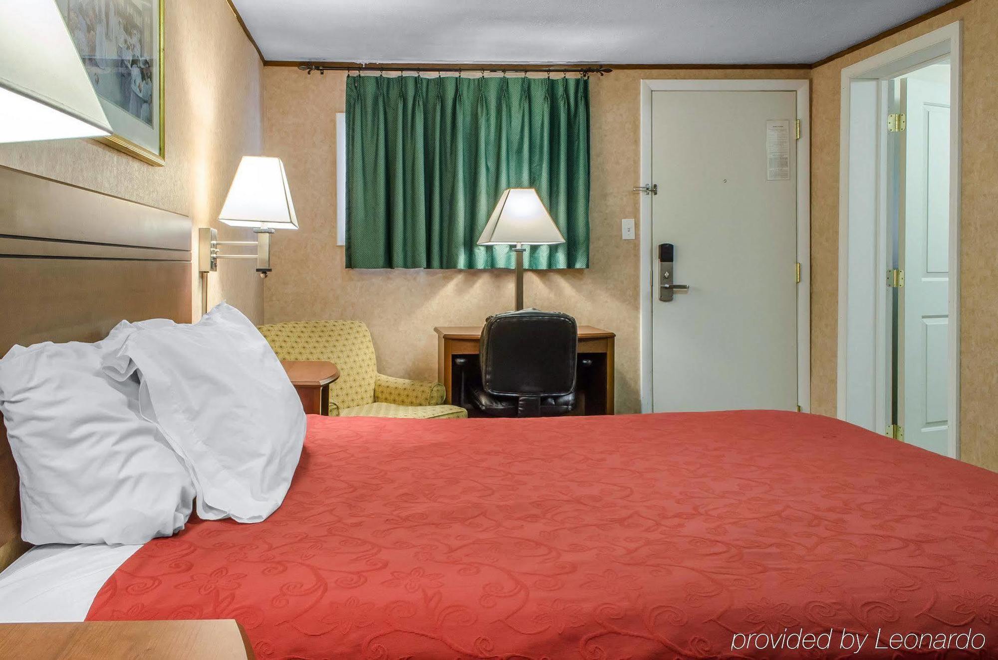 Econo Lodge Bellefonte I-99 Eksteriør billede
